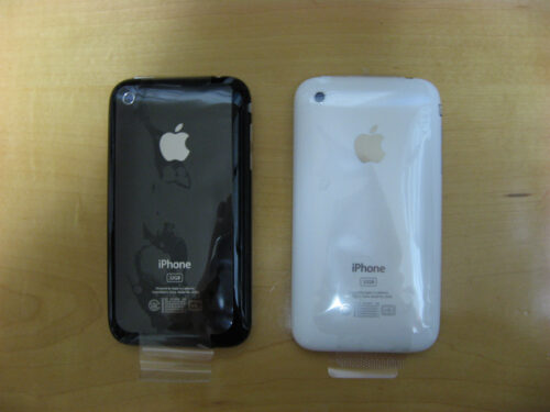 iPhone 3GS Black & White