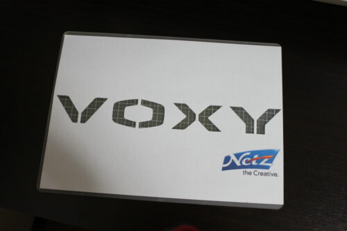 VOXY ナンバー隠し