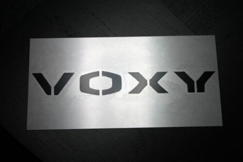 VOXY ナンバー隠し